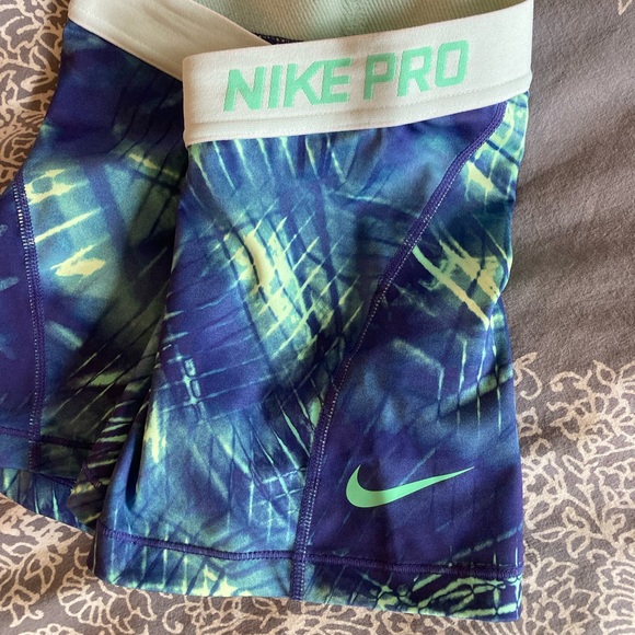 Nike Pro Spandex Shorts XS - Picture 5 of 10